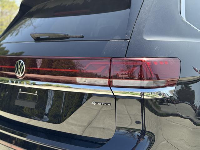 new 2025 Volkswagen Atlas car, priced at $55,841