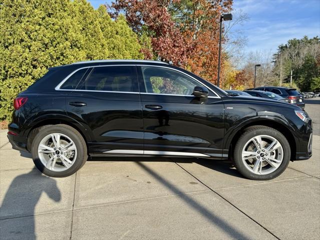 new 2024 Audi Q3 car, priced at $44,825