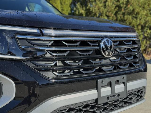 new 2024 Volkswagen Atlas car, priced at $49,214