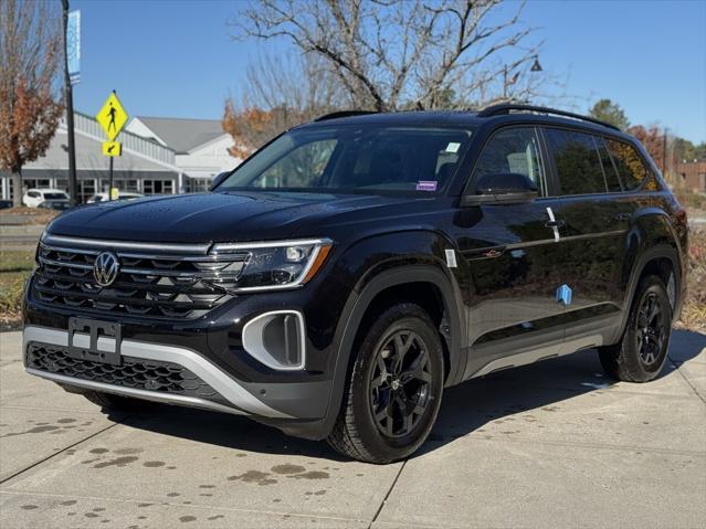 new 2024 Volkswagen Atlas car, priced at $49,214