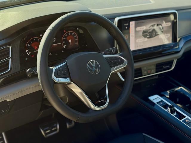 new 2024 Volkswagen Atlas car, priced at $49,214