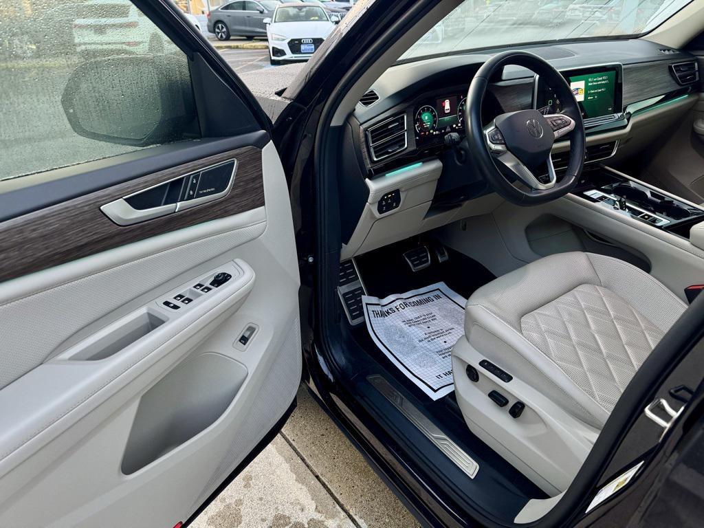 used 2024 Volkswagen Atlas car, priced at $38,500
