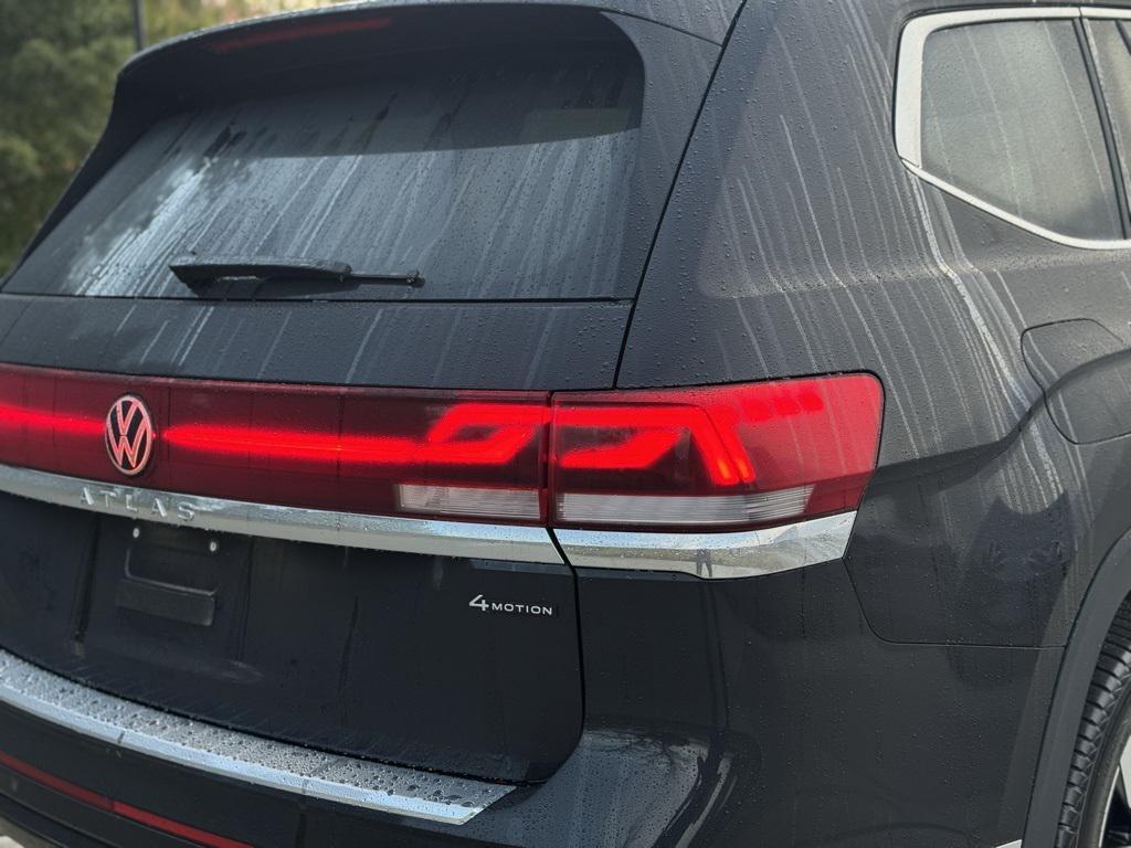 used 2024 Volkswagen Atlas car, priced at $38,500