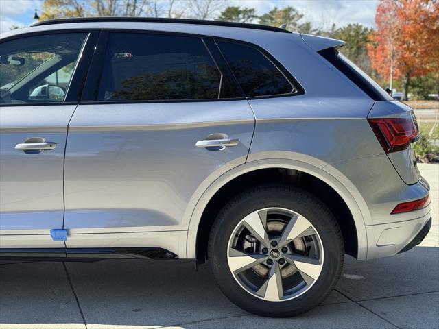 new 2025 Audi Q5 car, priced at $50,275