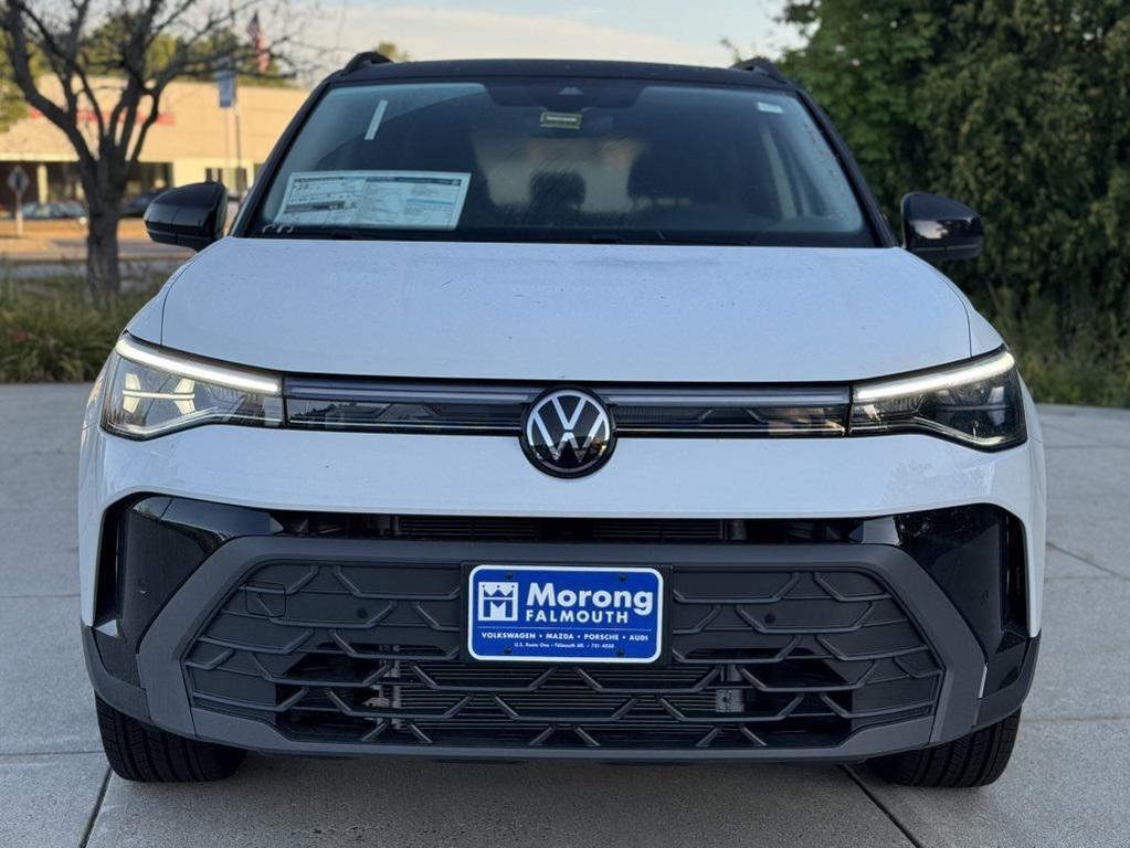 new 2025 Volkswagen Taos car, priced at $34,176