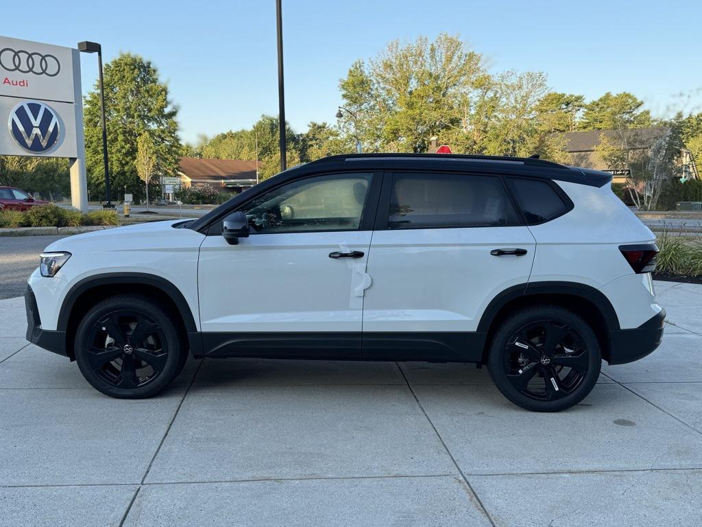 new 2025 Volkswagen Taos car, priced at $34,176