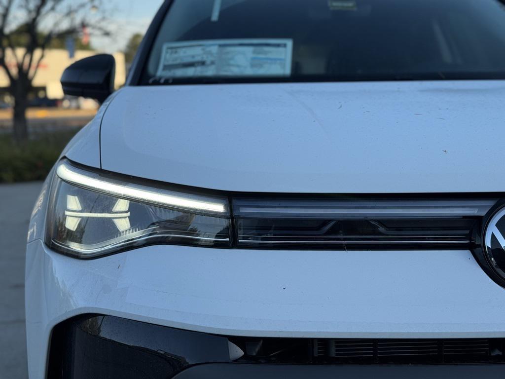 new 2025 Volkswagen Taos car, priced at $34,176