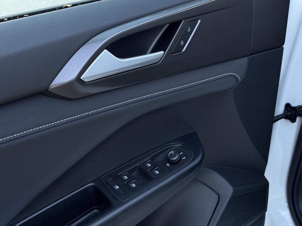 new 2025 Volkswagen Taos car, priced at $34,176