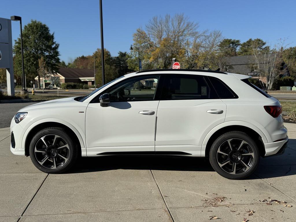 new 2025 Audi Q3 car, priced at $47,420