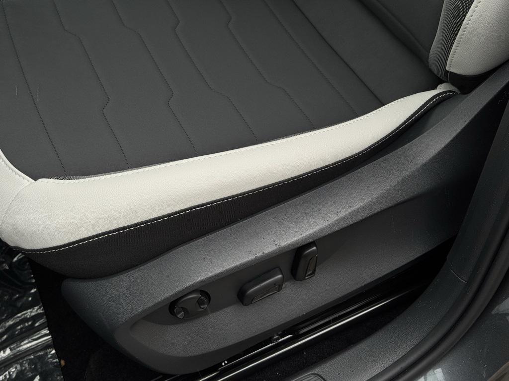 new 2025 Volkswagen Taos car, priced at $33,127