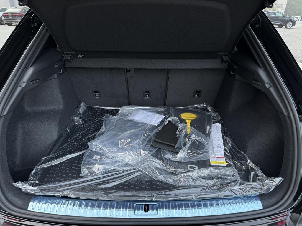new 2025 Audi Q3 car, priced at $44,060