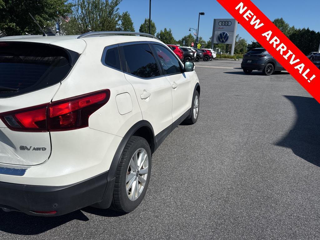 used 2019 Nissan Rogue Sport car, priced at $15,767