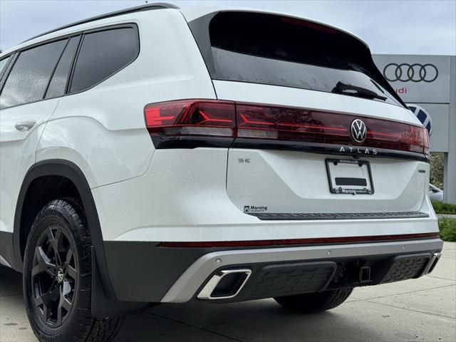 new 2025 Volkswagen Atlas car, priced at $49,421