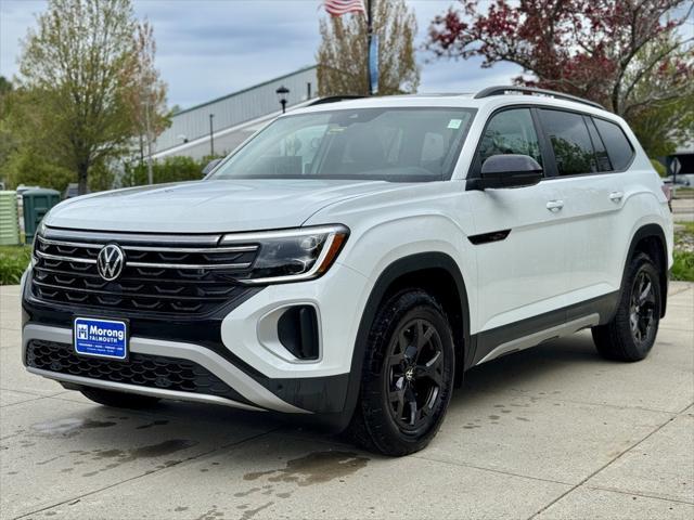 new 2025 Volkswagen Atlas car, priced at $49,421