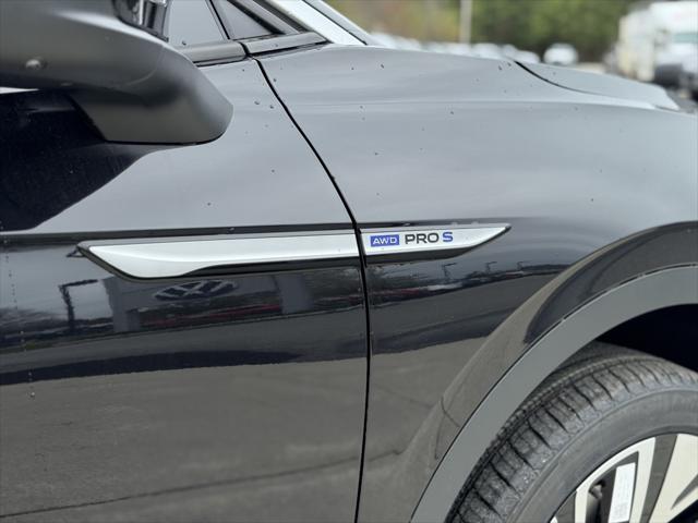 new 2025 Volkswagen ID.4 car, priced at $59,891