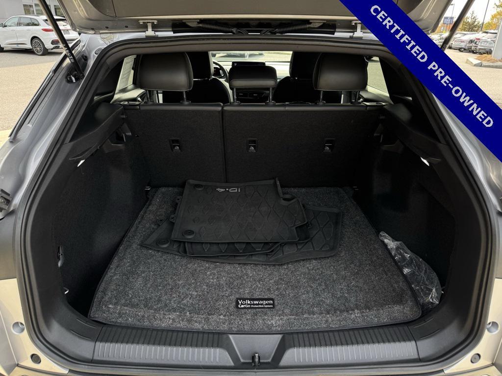 used 2023 Volkswagen ID.4 car, priced at $20,513