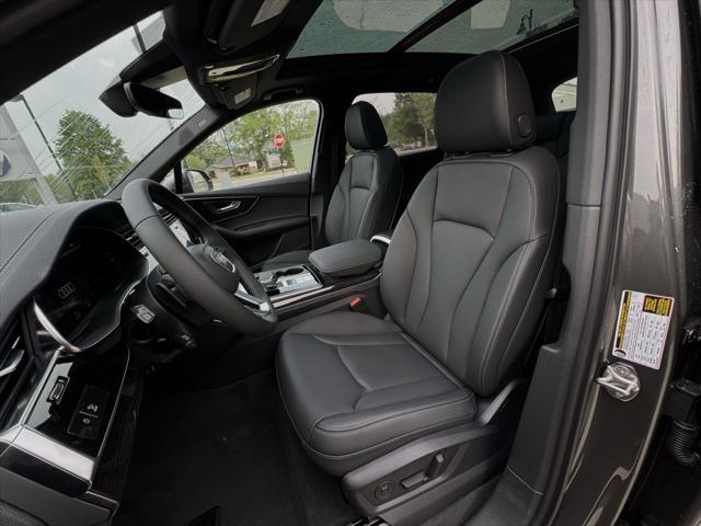 new 2025 Audi Q7 car, priced at $76,480