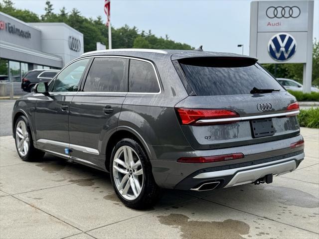 new 2025 Audi Q7 car, priced at $76,480