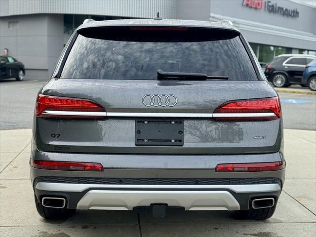 new 2025 Audi Q7 car, priced at $76,480