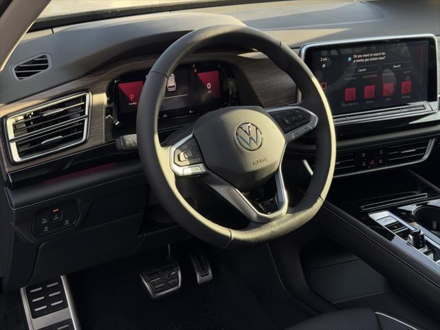 new 2025 Volkswagen Atlas car, priced at $56,066