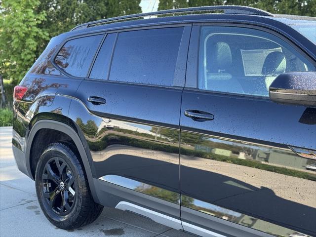 new 2025 Volkswagen Atlas car, priced at $48,656