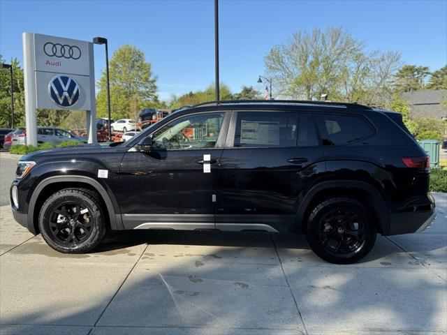 new 2025 Volkswagen Atlas car, priced at $48,656