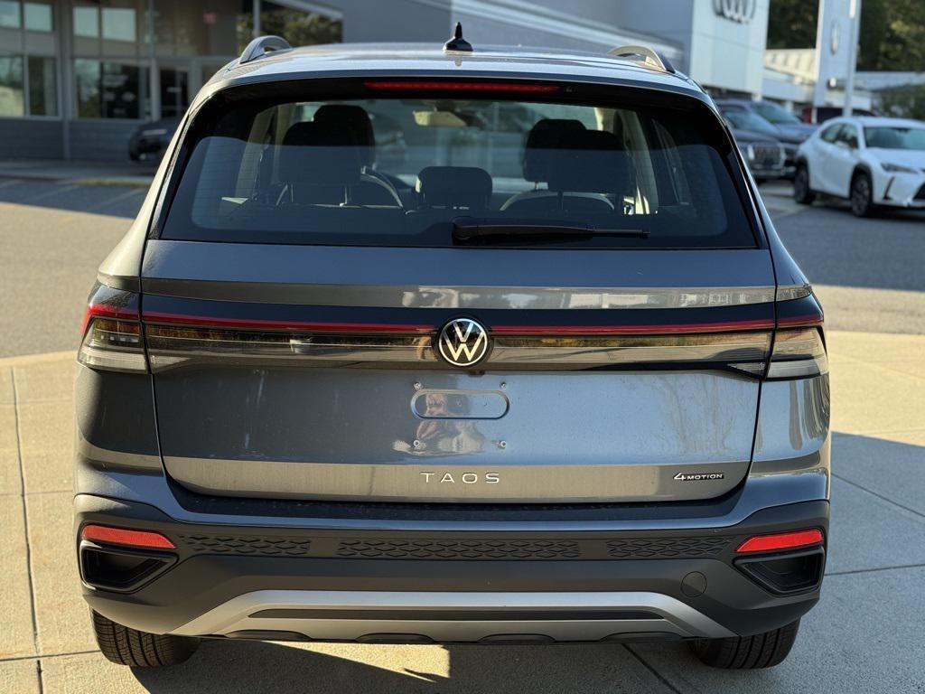 new 2025 Volkswagen Taos car, priced at $29,027