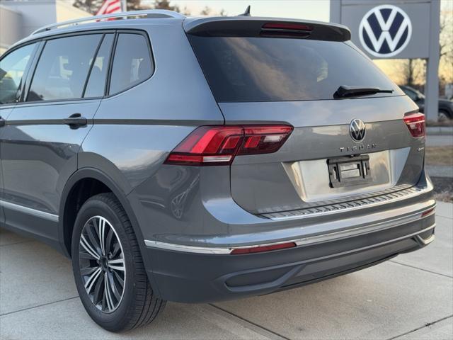 new 2024 Volkswagen Tiguan car, priced at $35,756