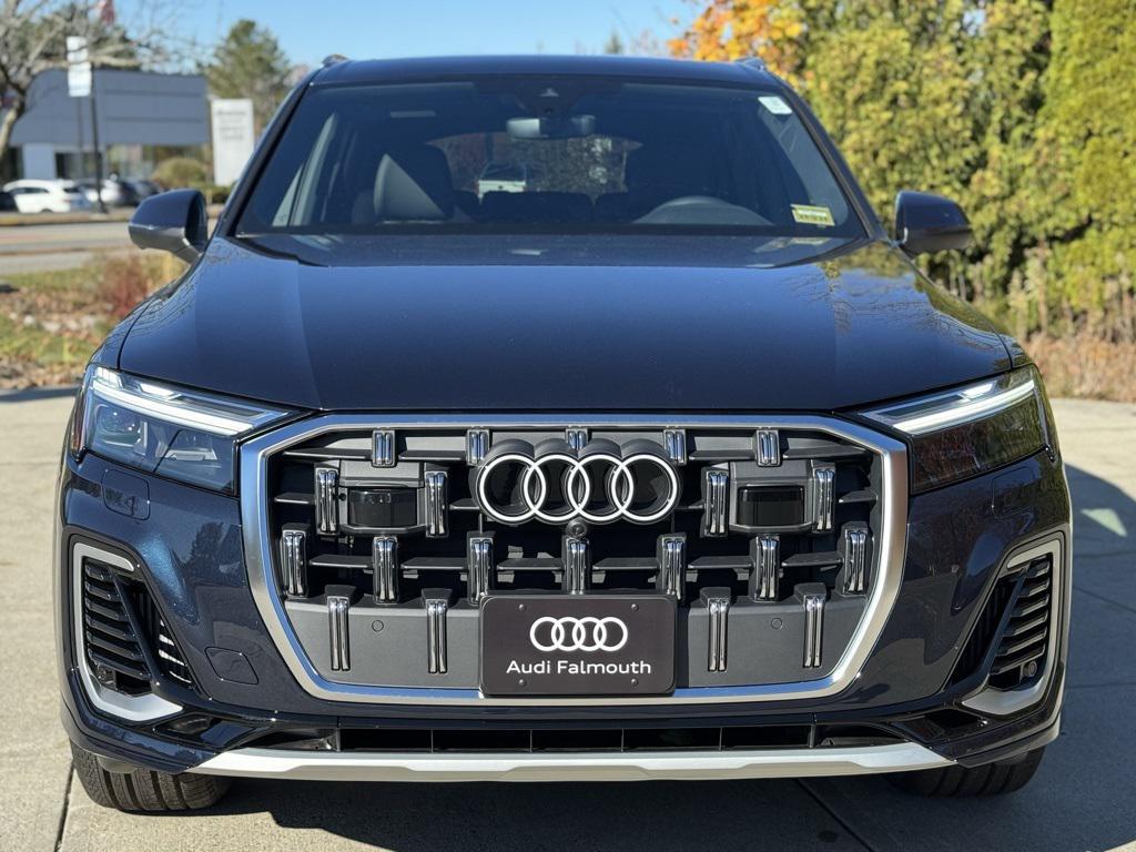 new 2026 Audi Q7 car, priced at $77,345