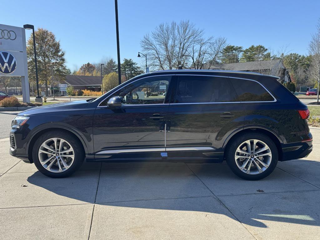 new 2026 Audi Q7 car, priced at $77,345