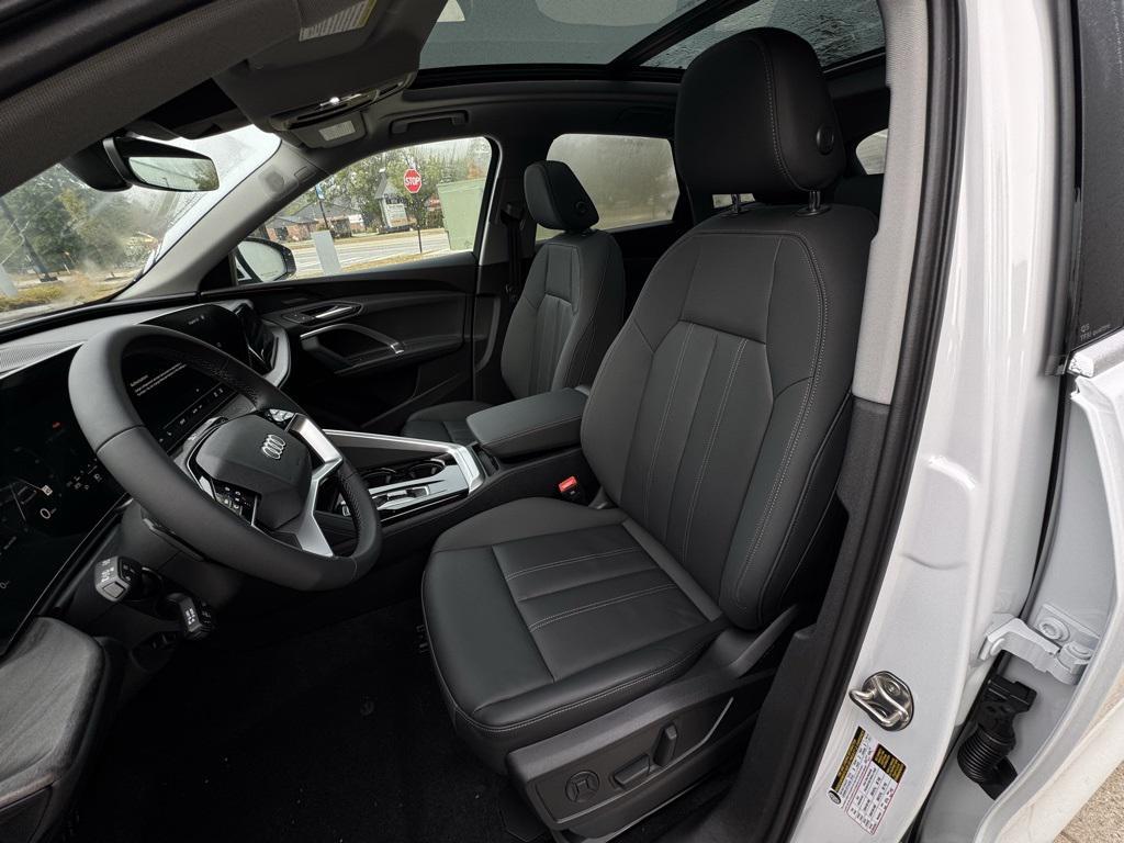 new 2025 Audi Q5 car, priced at $60,480