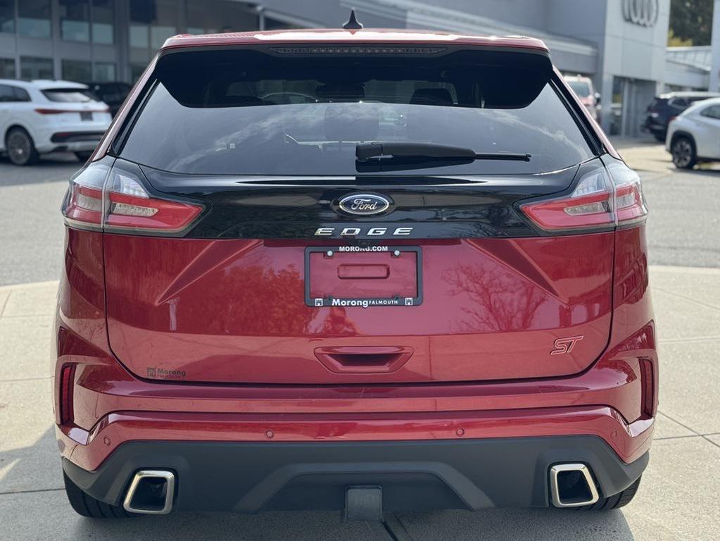 used 2024 Ford Edge car, priced at $35,000