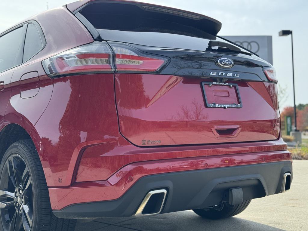 used 2024 Ford Edge car, priced at $35,000