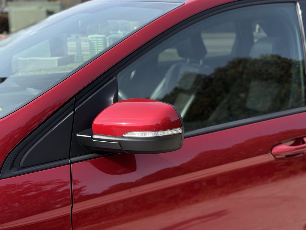 used 2024 Ford Edge car, priced at $35,000