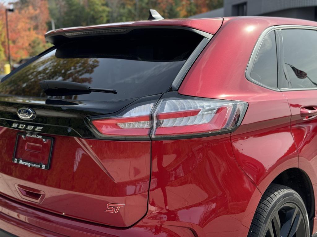 used 2024 Ford Edge car, priced at $35,000