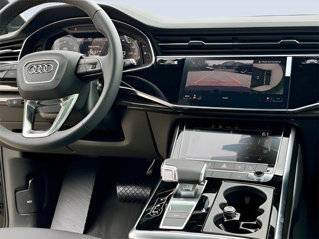 new 2025 Audi Q7 car, priced at $69,815