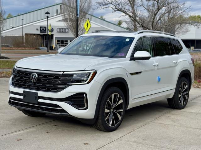 new 2025 Volkswagen Atlas car, priced at $56,761