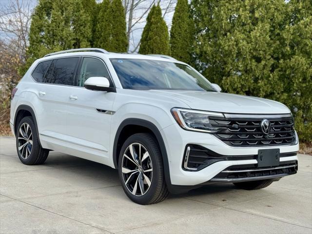 new 2025 Volkswagen Atlas car, priced at $56,761