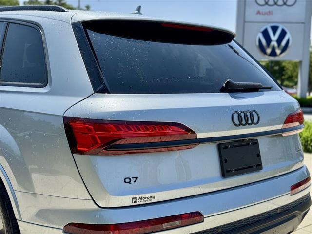 new 2025 Audi Q7 car, priced at $75,580