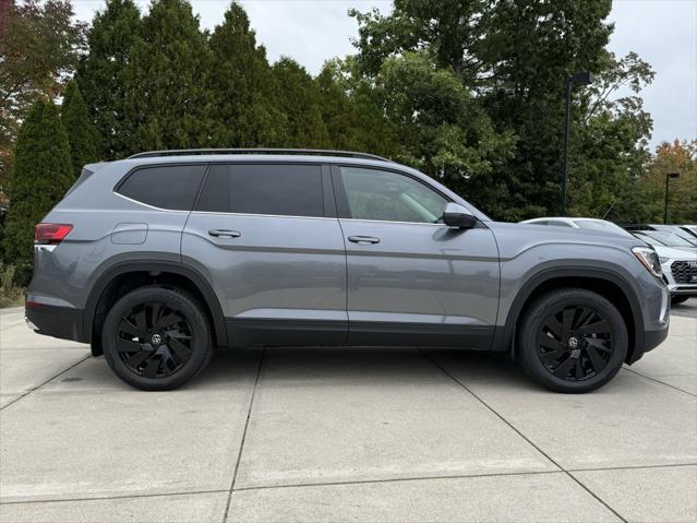 new 2024 Volkswagen Atlas car, priced at $46,997