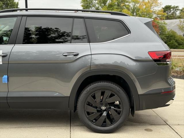 new 2024 Volkswagen Atlas car, priced at $46,997