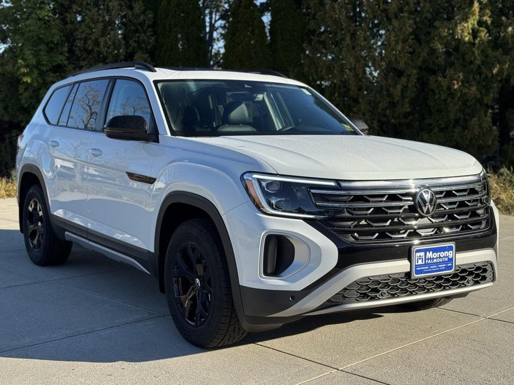 new 2025 Volkswagen Atlas car, priced at $49,466
