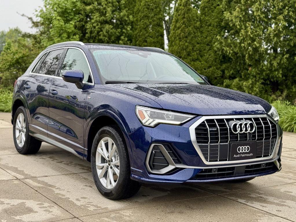 new 2025 Audi Q3 car, priced at $44,190
