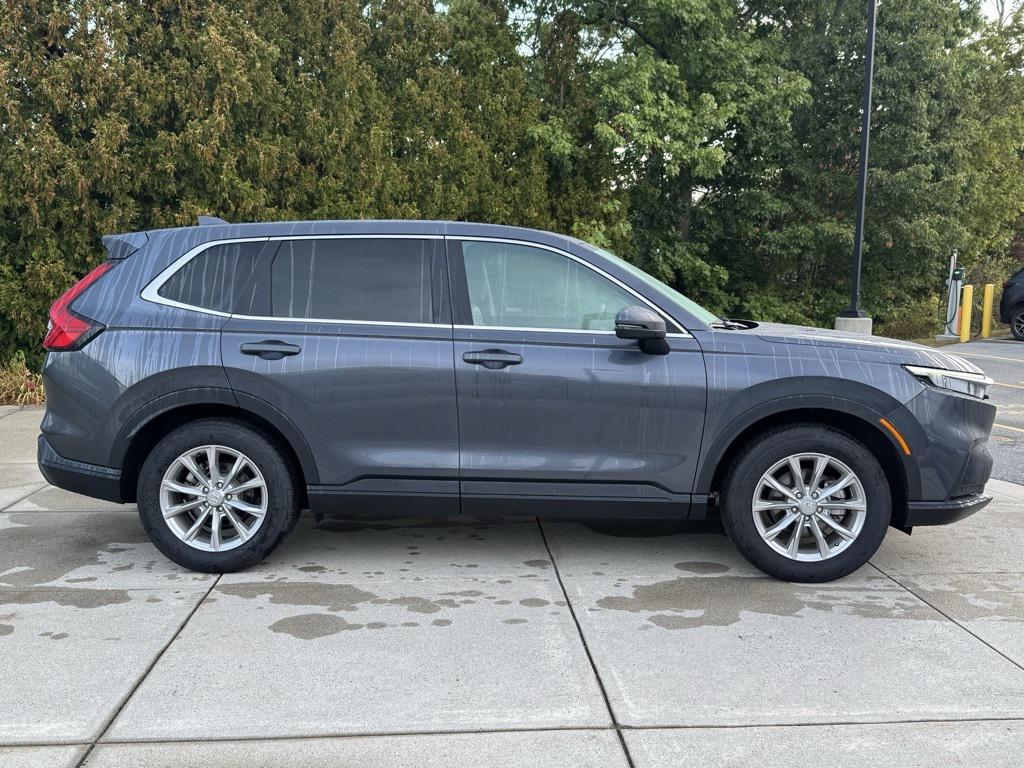 used 2023 Honda CR-V car, priced at $30,632