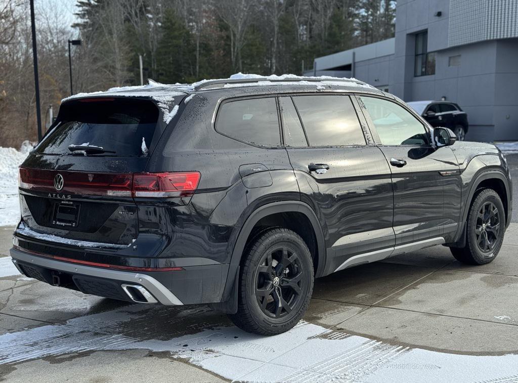 new 2026 Volkswagen Atlas car, priced at $51,921