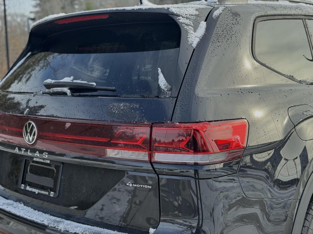 new 2026 Volkswagen Atlas car, priced at $51,921
