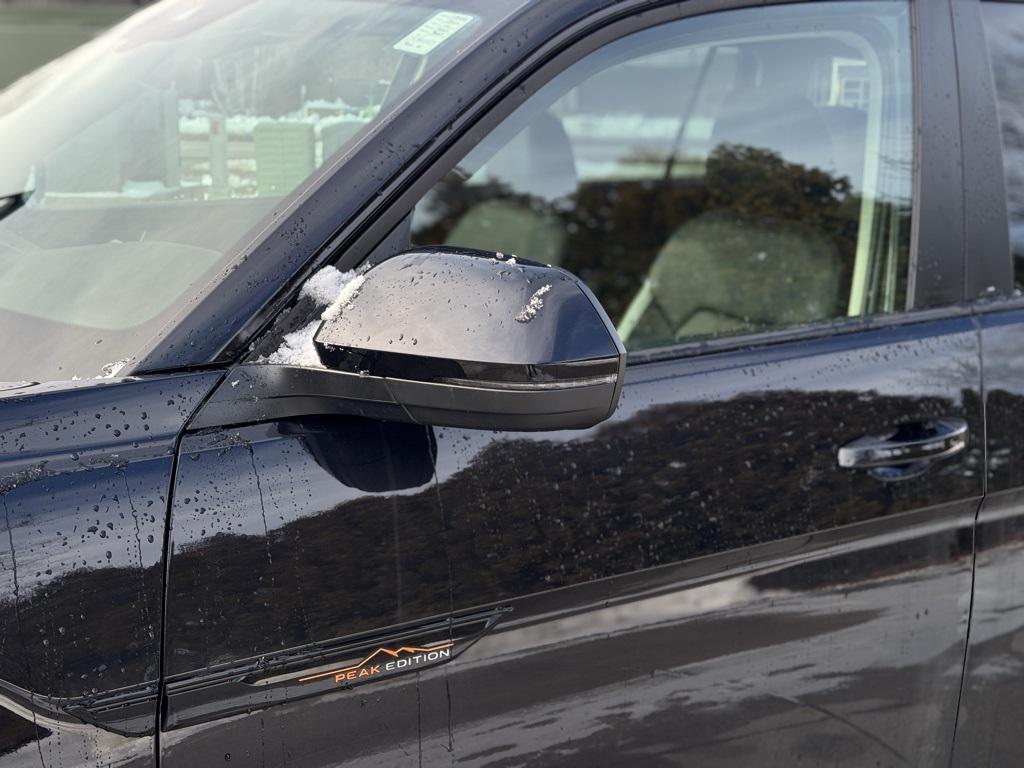 new 2026 Volkswagen Atlas car, priced at $51,921