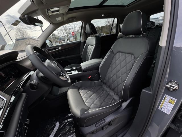 new 2025 Volkswagen Atlas car, priced at $56,296