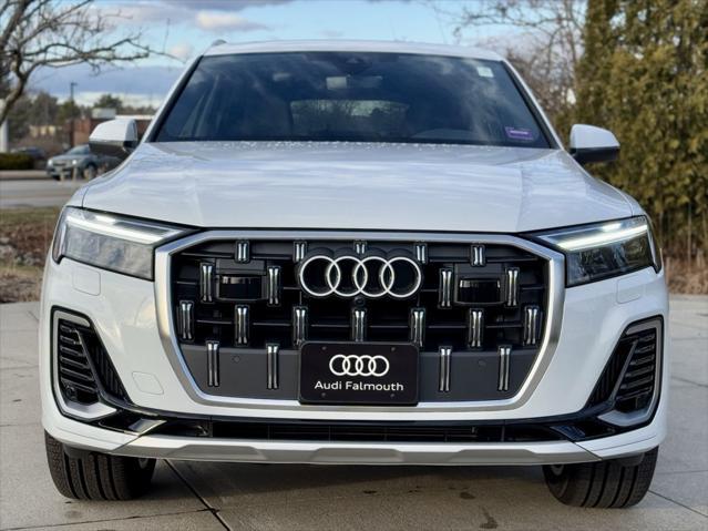 new 2025 Audi Q7 car, priced at $75,800