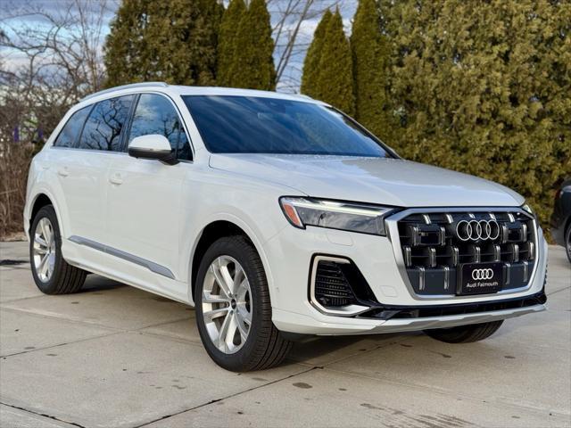 new 2025 Audi Q7 car, priced at $75,800